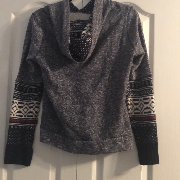 Sweater - Picture 2 of 3